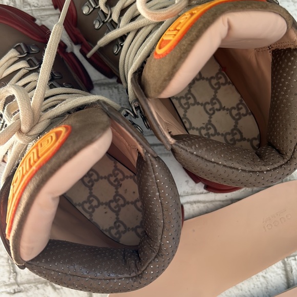Gucci FlashTrek Boots - Picture 8 of 16